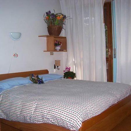 Garni Pecol Bed and Breakfast Fusine Exteriör bild