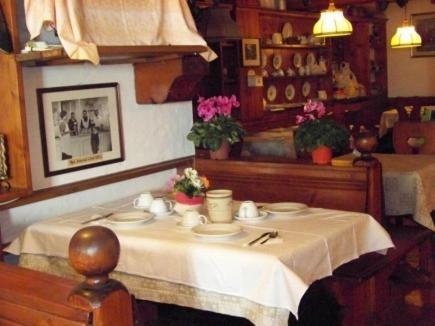 Garni Pecol Bed and Breakfast Fusine Exteriör bild